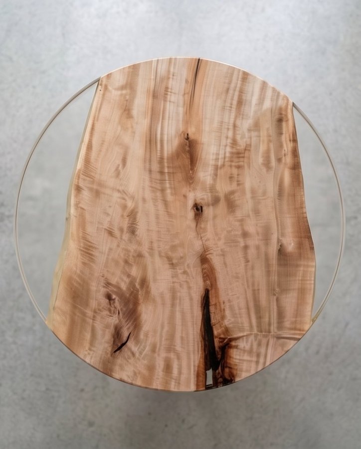 Circle Table